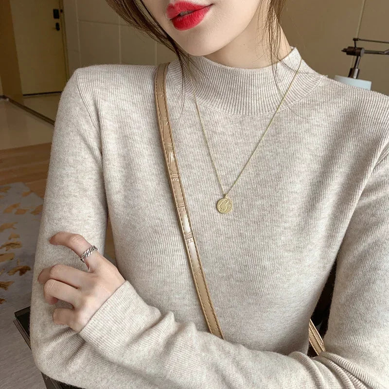 Ribbed Mock Neck Pullover
