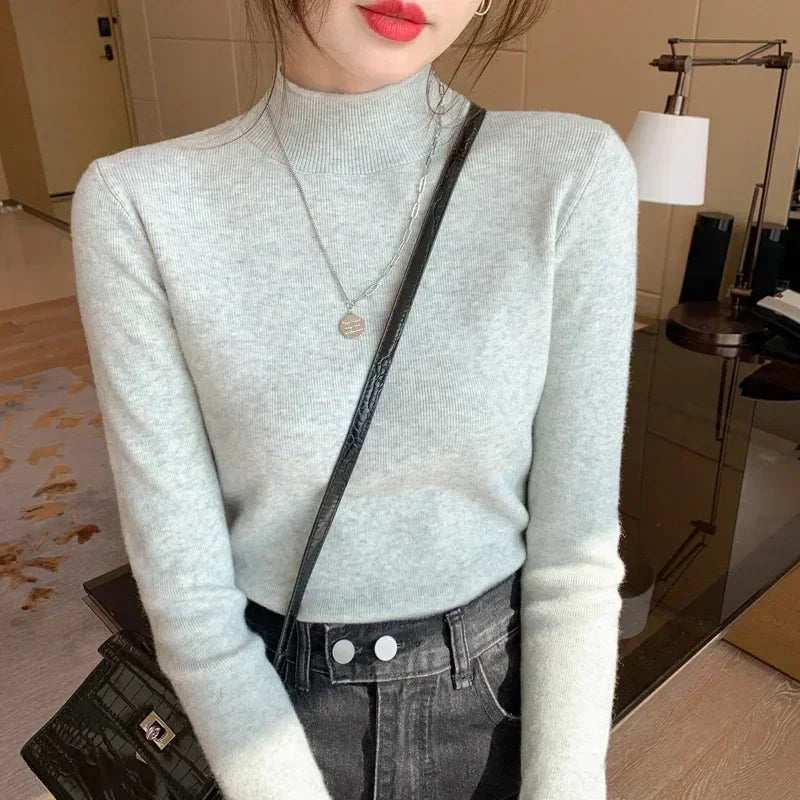 Ribbed Mock Neck Pullover