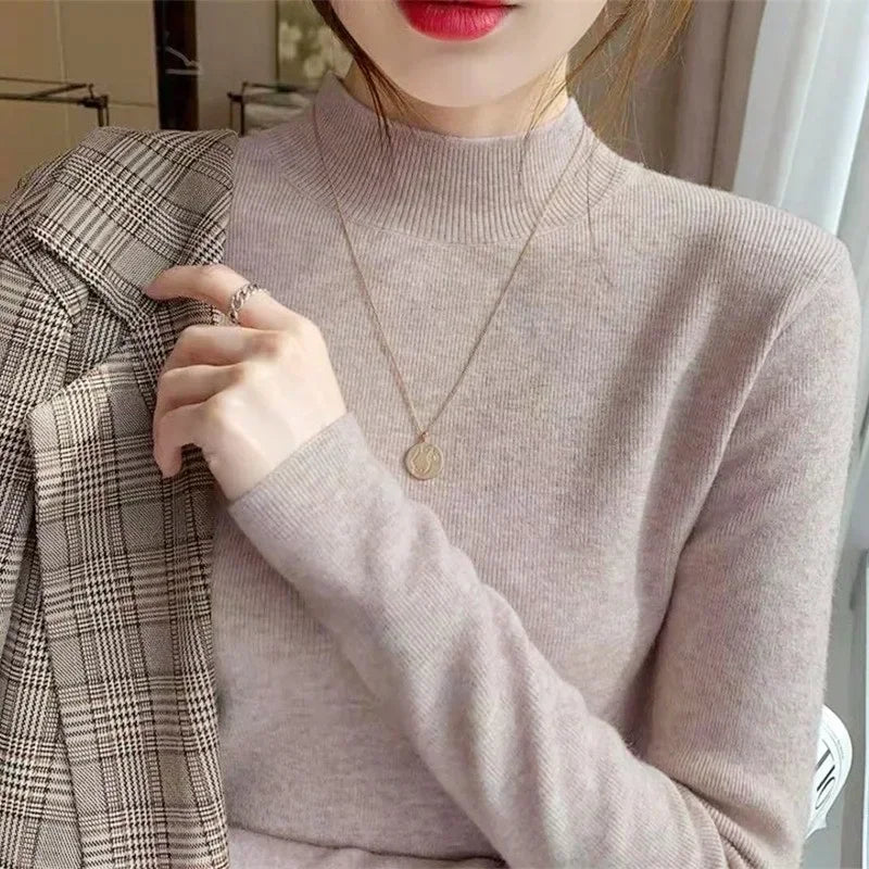 Ribbed Mock Neck Pullover