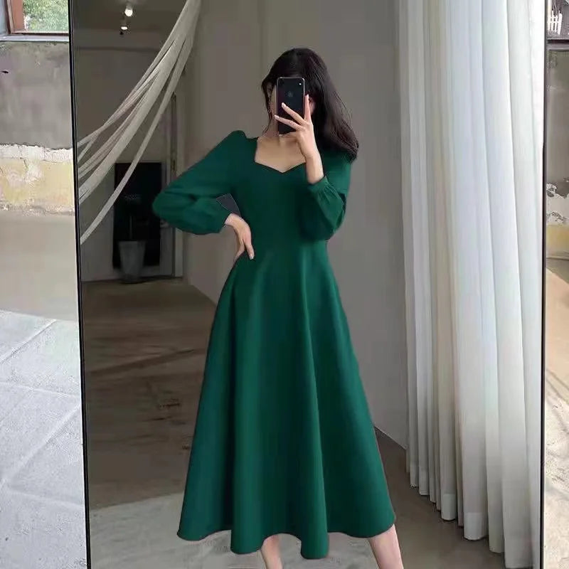 Sweetheart Puff Sleeve Midi Dress